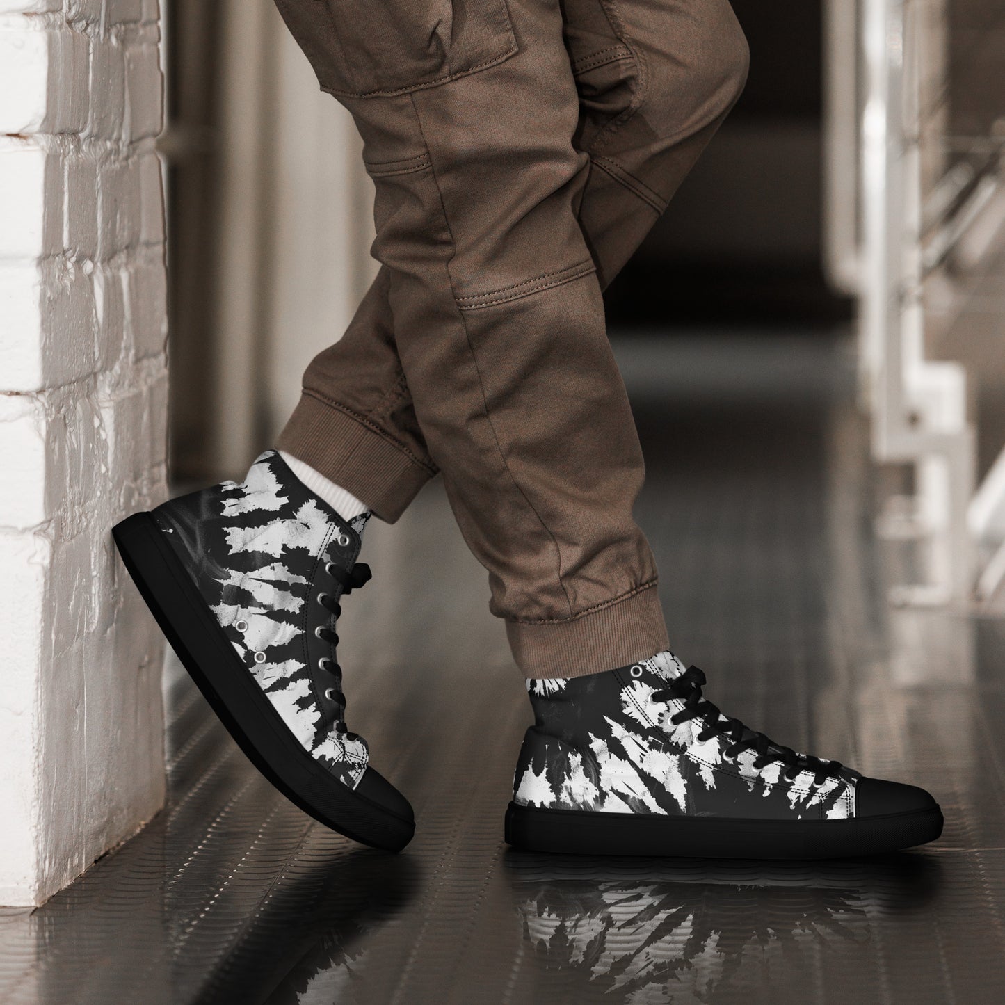 Men's Black Tie Dye High Tops