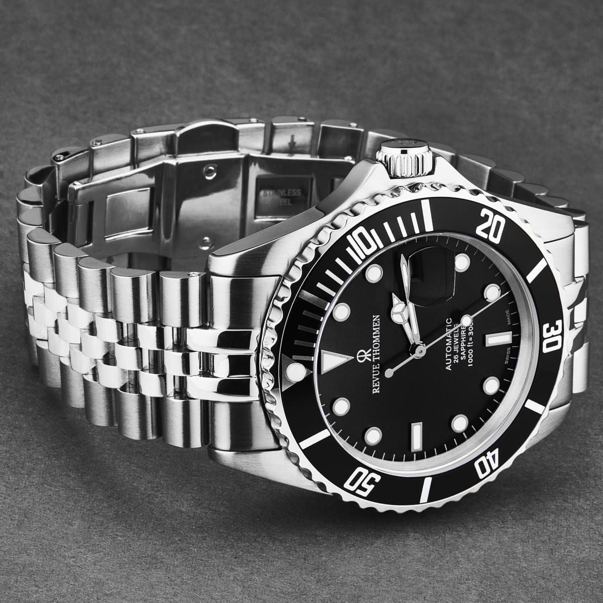 Revue Thommen Men's 'Diver' Black Dial Stainless Steel Bracelet Automatic Watch